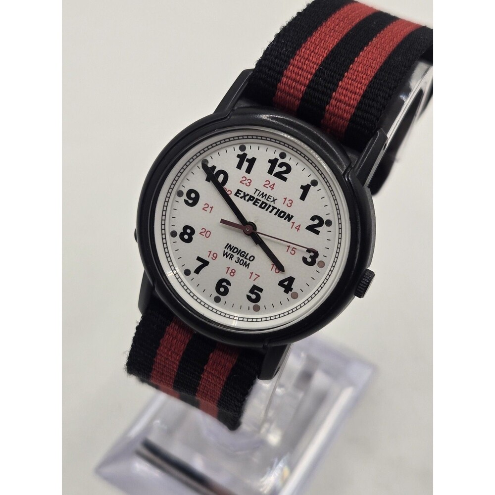 Timex Expedition Camper Indiglo 33mm Watch White Dial. Red-Black NATO strap.